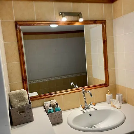 Villa Next To The Sea!!