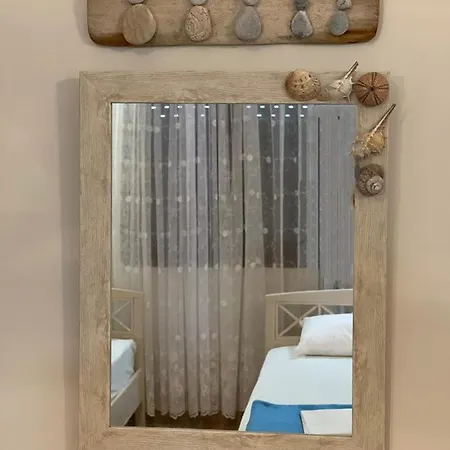 Next To The Sea!! * Myrties