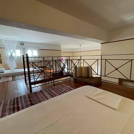 Villa Next To The Sea!!