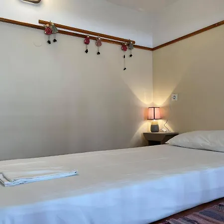 Next To The Sea!! Villa Myrties