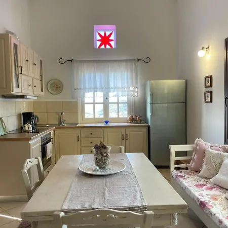 Villa Next To The Sea!! *