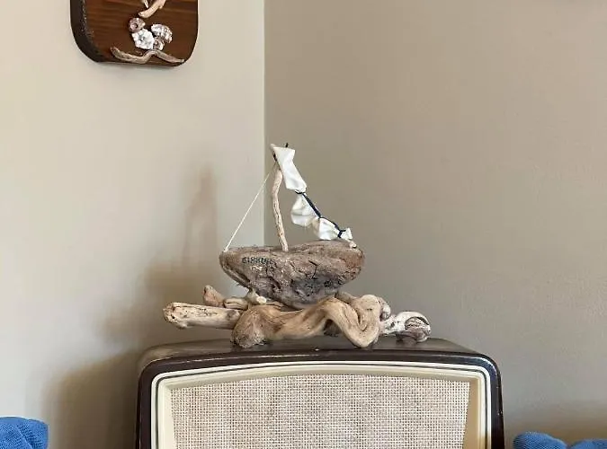 فيلة Next To The Sea!! Myrties